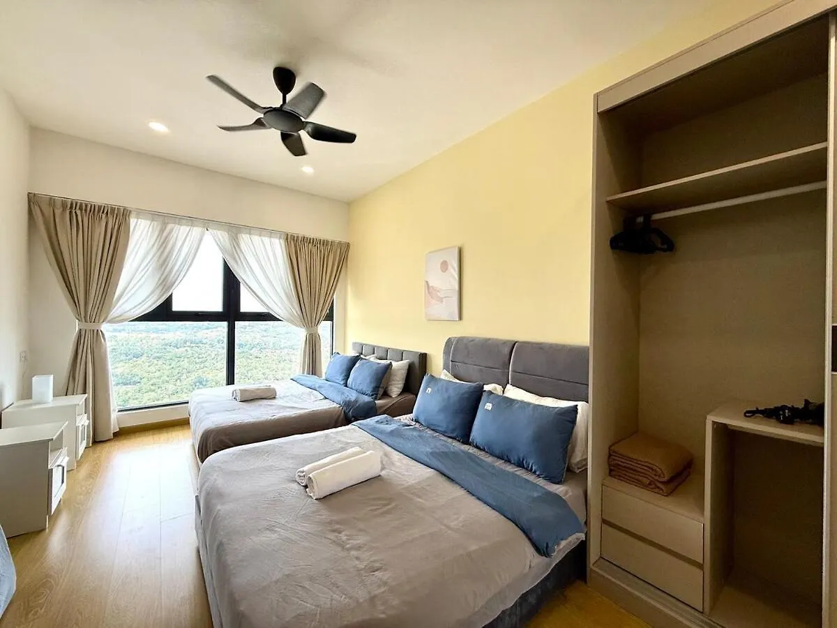 Lägenhet Amberside Jb City View 3Br3B 10Pax Top Floor At Jb Central Johor Bahru