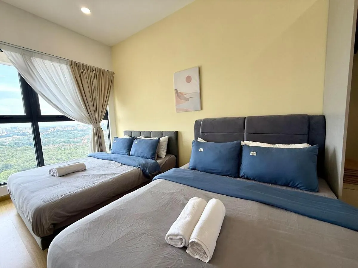 Amberside Jb City View 3Br3B 10Pax Top Floor At Jb Central Johor Bahru 0*,  Malaysia