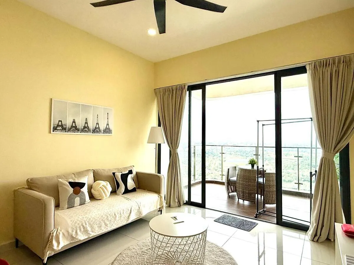 Amberside Jb City View 3Br3B 10Pax Top Floor At Jb Central Johor Bahru